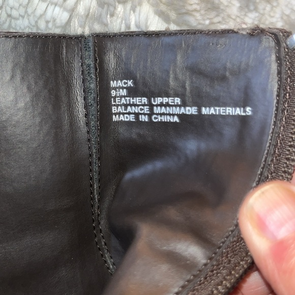 Brown Leather Ankle Boots Size 9.5M - Picture 7 of 7